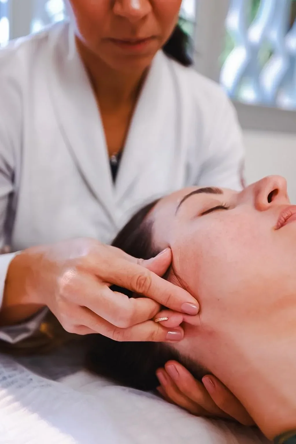 Sessão de fisioterapia na Clínica Laura Proença